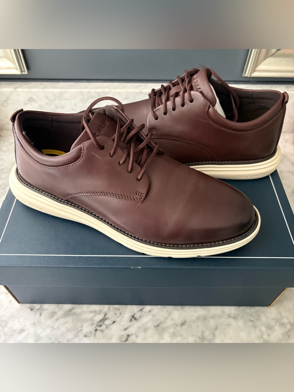 Cole Haan Men Grand+ Ultra Oxford Brown Lace Up Leather Dress Shoe Size 8.5